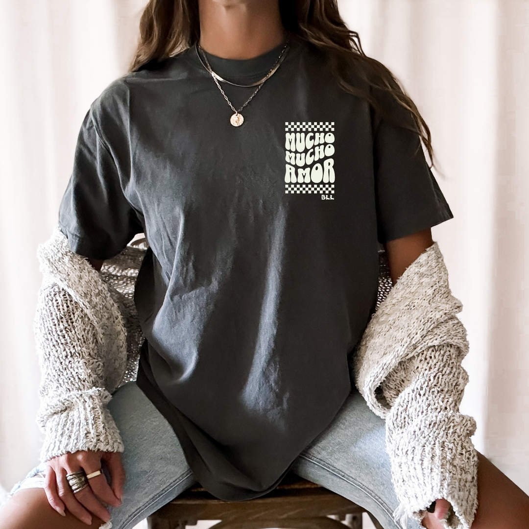 Mucho Mucho Amor Tee