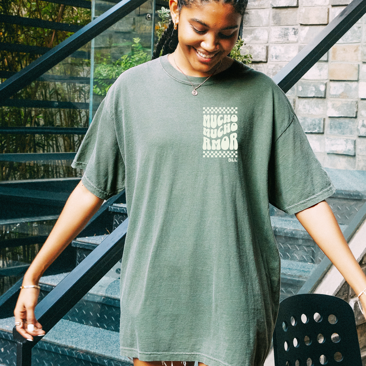 Mucho Mucho Amor Tee