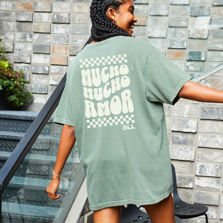 Mucho Mucho Amor Tee